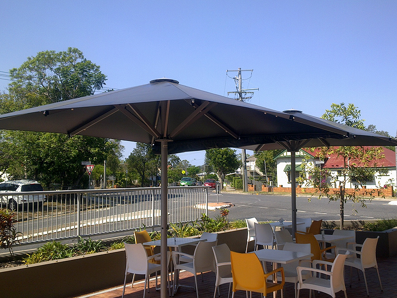 patio umbrella heavy duty