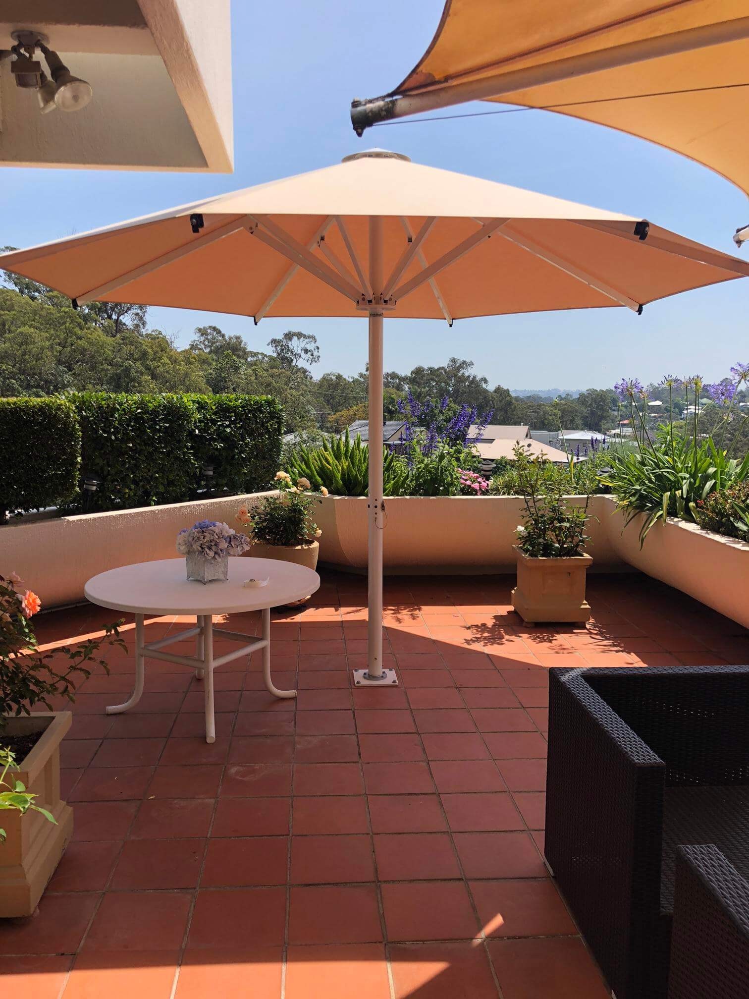 commercial umbrellas brisbane